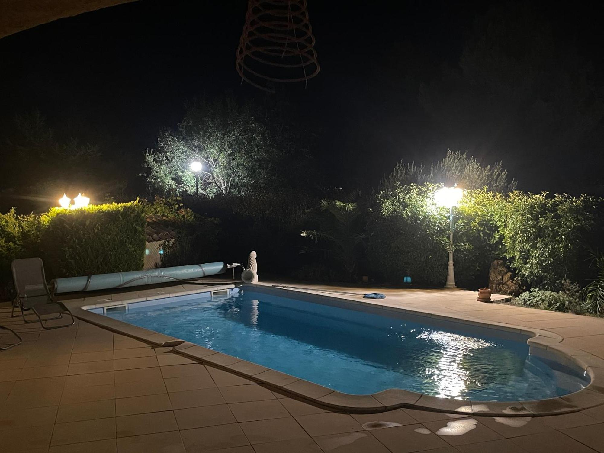 Villa Raphael Regusse Exterior photo
