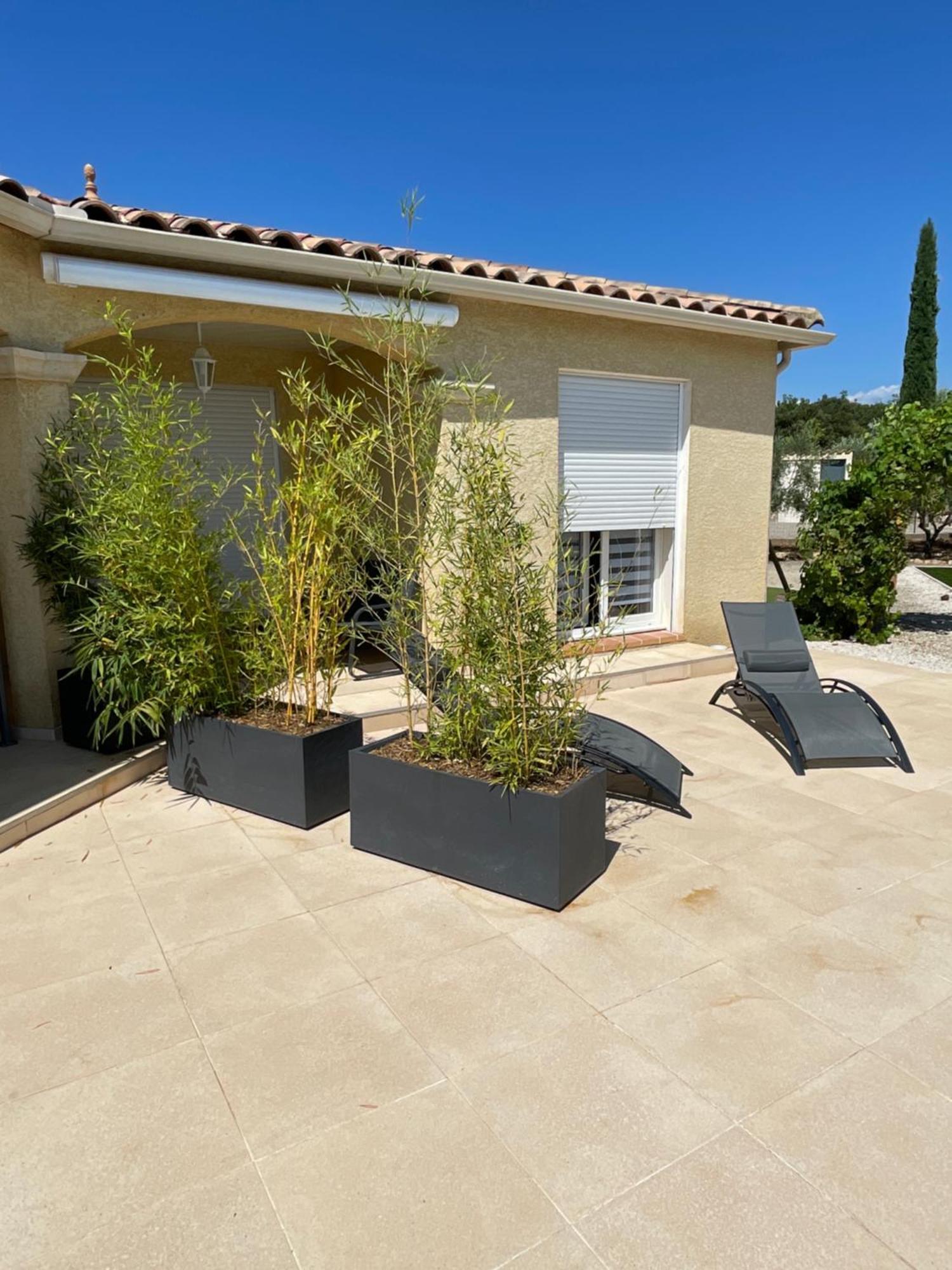 Villa Raphael Regusse Exterior photo